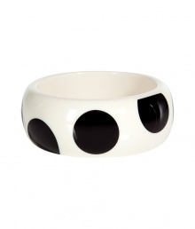 Chic bracelet in black and cream resin - A sophisticated accessory from cult New York fashion and accessories label Marc Jacobs - On-trend polka dot print, elegant colorway - Oversize bangle style - A polished and versatile must in any wardrobe - Pair with streamlined basics in bold hues Chic bracelet in black and cream resin - A sophisticated accessory from cult New York fashion and accessories label Marc Jacobs - On-trend polka dot print, elegant colorway - Oversize bangle style - A polished and versatile must in any wardrobe - Pair with streamlined basics in bold hues