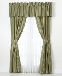 Create an exotic haven in your bedroom with this Portside window valance from Tommy Bahama, featuring large railroad stripes in an olive hue. Create an exotic haven in your bedroom with this Portside window valance from Tommy Bahama, featuring large railroad stripes in an olive hue.