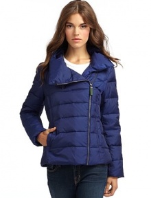 THE LOOKStand collarQuilted designAsymmetrical zip frontChest zip pocketDual besom pockets with snapsLong sleevesTHE FITAbout 22 from shoulder to hemTHE MATERIALShell: polyesterFill: down/waterfowl feathersCARE & ORIGINMachine washImportedModel shown is 5'8 (172½cm) wearing US size Small. 