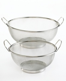 One of the most helpful kitchen tools around, these fine mesh colanders let you drain ingredients, especially small items like peas, rice and pasta, without letting them escape into your sink. Limited lifetime warranty. One of the most helpful kitchen tools around, these fine mesh colanders let you drain ingredients, especially small items like peas, rice and pasta, without letting them escape into your sink. Limited lifetime warranty.