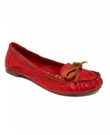 Don't keep your weekend shoes waiting! Slip on the Striker moccasin flats by Report and kick back in casual cuteness.