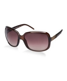 Balancing functionality and inspiration is at the heart of Calvin Klein's sunglass styles. It's no wonder the brand is one of the leading fashion design studios in the world. Balancing functionality and inspiration is at the heart of Calvin Klein's sunglass styles. It's no wonder the brand is one of the leading fashion design studios in the world.