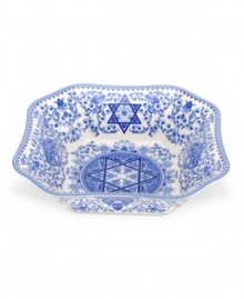 Intricate blue and white patterns in artfully shaped porcelain make this Spode serving bowl a beautiful way to present traditional Jewish foods. (Clearance) Intricate blue and white patterns in artfully shaped porcelain make this Spode serving bowl a beautiful way to present traditional Jewish foods. (Clearance)