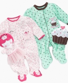 No matter if she's in the mood for a fairy tale or has a sweet tooth, one of these adorable coveralls from Little Me will satisfy her taste. Pink coverall includes a ballerina hand puppet. Green coverall includes a cupcake blanket. No matter if she's in the mood for a fairy tale or has a sweet tooth, one of these adorable coveralls from Little Me will satisfy her taste. Pink coverall includes a ballerina hand puppet. Green coverall includes a cupcake blanket.