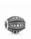 An intricately detailed charm in polished and oxidized silver adds texture to your PANDORA bracelet.