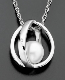 Showcase your style with a pretty cultured freshwater pearl (8-9 mm) sterling silver cage pendant. Chain measures 18 inches; drop measures 3/4 inch. Showcase your style with a pretty cultured freshwater pearl (8-9 mm) sterling silver cage pendant. Chain measures 18 inches; drop measures 3/4 inch.