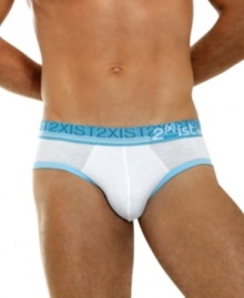 Super supportive in a contoured design, these ultra-comfortable briefs from 2(x)ist move with you from day to night.