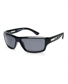 Steve Madden is all about embracing fashion and looking toward the future. His sunglass styles prove it with a funky focus and individual expression. Steve Madden is all about embracing fashion and looking toward the future. His sunglass styles prove it with a funky focus and individual expression.