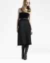 Dress with satin detail at waist.Back zip closure Below-the-knee skirt 80% viscose/20% silk Dry clean Made in Italy