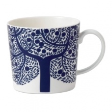 Branch out from the Fable Garland dinnerware pattern with the blue tree accent mug. Featuring distinct Scandinavian style and the sleek durability of Royal Doulton porcelain. Branch out from the Fable Garland dinnerware pattern with the blue tree accent mug. Featuring distinct Scandinavian style and the sleek durability of Royal Doulton porcelain.
