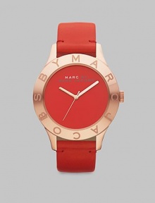 A clean and sleek style in warm rose goldtone and supple, matte leather. Quartz movementWater resistant to 5 ATMRound rose goldtone ion-plated stainless steel case, 40mm (1.6) Logo engraved bezelRed dialSecond hand Red matte leather strapImported