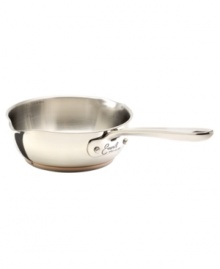 The features professional chefs love, now in your home kitchen. This Emerilware stock has a triple-layer base that includes a sheet of copper -- a exceptionally heat-sensitive material desired by top chefs, and just what you need for pro-style results. Lifetime warranty. The features professional chefs love, now in your home kitchen. This Emerilware stock has a triple-layer base that includes a sheet of copper -- a exceptionally heat-sensitive material desired by top chefs, and just what you need for pro-style results. Lifetime warranty.
