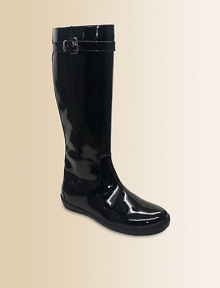 She'll look glam and stay dry in these chic wellies with a patent finish and charming side buckle.Pull-on styleBuckle detailInside zip closureFaux leather or fabric upperFabric liningRubber solePadded insoleNike Air technologyWaterproofImported She'll look glam and stay dry in these chic wellies with a patent finish and charming side buckle.Pull-on styleBuckle detailInside zip closureFaux leather or fabric upperFabric liningRubber solePadded insoleNike Air technologyWaterproofImported