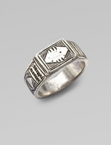 A simply chic design with abstract etchings for a stunning look. SilvertoneDiameter, about ¼Made in USA