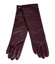 Perfect for pairing with cropped-sleeve coats, Salvatore Ferragamos rich burgundy leather gloves are an exquisitely elegant accessory - Silk lined - Pair with a felted wool hat and chic outerwear for an impossibly sophisticated finish Perfect for pairing with cropped-sleeve coats, Salvatore Ferragamos rich burgundy leather gloves are an exquisitely elegant accessory - Silk lined - Pair with a felted wool hat and chic outerwear for an impossibly sophisticated finish