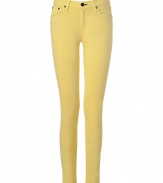 Inject a pop of color into your look with these ultra-chic skinny pants from Rag & Bone - Five-pocket styling, skinny leg, comfortable mid-rise cut - Form-fitting - Pair with everything from modern knits and ankle boots to feminine tops and heels