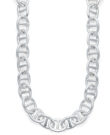 A single layer adds a hint of shine. Giani Bernini's link necklace is crafted in sterling silver. Approximate length: 18 inches. A single layer adds a hint of shine. Giani Bernini's link necklace is crafted in sterling silver. Approximate length: 18 inches.