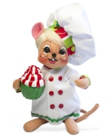 Get a little help in the kitchen, in the form of Annalee's sweet mouse figurine. Chef's whites with Christmas trim and a candy-cane-striped cupcake will keep you smiling while you're fixing a feast.