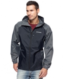 No storm can stop you. Shield yourself from the elements with this lightweight jacket from Columbia.