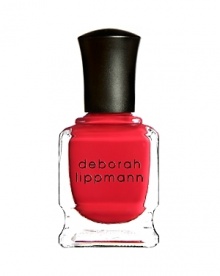 Timeless Parisian red. Timeless Parisian red.