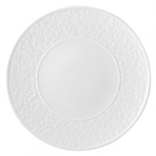 The Louvre dinnerware collection takes its design inspiration from architectural motifs that adorn the exterior of the Louvre museum. Casual or formal, this collection offers great practicality and adapts to every occasion. Oven and dishwasher safe, many of the bakeware pieces transition from oven to table. The Louvre dinnerware collection takes its design inspiration from architectural motifs that adorn the exterior of the Louvre museum. Casual or formal, this collection offers great practicality and adapts to every occasion. Oven and dishwasher safe, many of the bakeware pieces transition from oven to table.