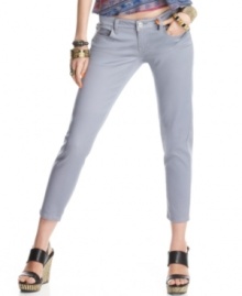 Lighten up in cropped denim from Celebrity Pink Jeans. Featuring a cool color wash and skinny leg style, these jeans are a great way to nab trend-right style this season! Lighten up in cropped denim from Celebrity Pink Jeans. Featuring a cool color wash and skinny leg style, these jeans are a great way to nab trend-right style this season!