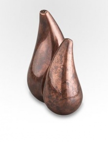 Everyday essentials become ultra-special with this handcrafted pair in signature bronze-finish alloy with an organic, soft-lined shape. From the Heritage Pebble CollectionSet of 2Antique copper-plated alloy5W X 4WHand washImported Everyday essentials become ultra-special with this handcrafted pair in signature bronze-finish alloy with an organic, soft-lined shape. From the Heritage Pebble CollectionSet of 2Antique copper-plated alloy5W X 4WHand washImported