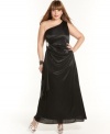 Get red carpet-worthy style with Ruby Rox's one-shoulder plus size dress, accented by a broach.