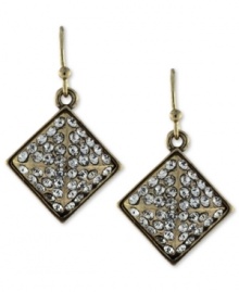 Go for edgy elegance with these Jessica Simpson drop earrings. A pyramid design is embellished with pave crystal accents. Crafted in antiqued gold tone mixed metal. Approximate drop: 1-1/4 inches.