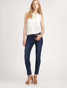 Classic dark-rinse denim with light whiskering in a cropped high-rise silhouette.THE FITSkinny fitRise, about 8Inseam, about 28½THE DETAILSZip flyFive-pocket style98% cotton/2% elastaneDry cleanImportedModel shown is 5'10 (178cm) wearing US size 4.