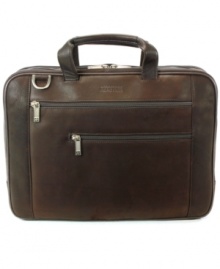 Pack it & go. Experience the freedom of a stylish and spacious business case that goes everywhere and keeps everything under tabs. Packed with a versatile and durable laptop sleeve, this case protects your most valuable companion and stands out in classic full-grain cowhide leather. Pack it & go. Experience the freedom of a stylish and spacious business case that goes everywhere and keeps everything under tabs. Packed with a versatile and durable laptop sleeve, this case protects your most valuable companion and stands out in classic full-grain cowhide leather.