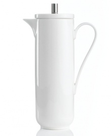 Serve sophistication and a deep, bold brew to every guest that comes your way. A white porcelain ceramic design brings elegance to coffee hour with a stainless steel filter and plunger that expertly extract a multitude of brilliant notes in your favorite blend. 1-year warranty. Serve sophistication and a deep, bold brew to every guest that comes your way. A white porcelain ceramic design brings elegance to coffee hour with a stainless steel filter and plunger that expertly extract a multitude of brilliant notes in your favorite blend. 1-year warranty.