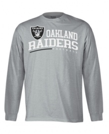 Time to get outfitted with your favorite team's gear this football season. Wear your colors with pride in this long-sleeved tee. Time to get outfitted with your favorite team's gear this football season. Wear your colors with pride in this long-sleeved tee.