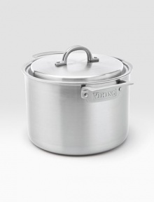 An elegant, professional-grade roasting pan is manufactured with exclusive multi-ply construction, a specially designed combination of stainless steel and aluminum alloys for lifetime performance, durability An elegant, professional-grade roasting pan is manufactured with exclusive multi-ply construction, a specially designed combination of stainless steel and aluminum alloys for lifetime performance, durability