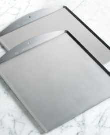 Bring on the baking! These commercial-quality baking sheets are large enough to hold the bulk of the batter and the natural aluminum construction always evenly heats food, turning out a perfectly golden treat. The sheets don't have to be covered in parchment for use, so it's easy to get a batch in the oven fast. Lifetime warranty. Bring on the baking! These commercial-quality baking sheets are large enough to hold the bulk of the batter and the natural aluminum construction always evenly heats food, turning out a perfectly golden treat. The sheets don't have to be covered in parchment for use, so it's easy to get a batch in the oven fast. Lifetime warranty.