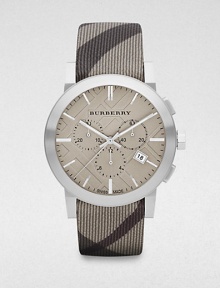 Signature smoke check pattern defines the strap bracelet of this classic chronograph style, set in stainless steel with a trench checked hydraulic stamped dial.Chronograph movementRound bezelWater resistant to 5ATMDate display at 4 o'clock Second handStainless steel case: 42mm(1.65)Check strap braceletImported Signature smoke check pattern defines the strap bracelet of this classic chronograph style, set in stainless steel with a trench checked hydraulic stamped dial.Chronograph movementRound bezelWater resistant to 5ATMDate display at 4 o'clock Second handStainless steel case: 42mm(1.65)Check strap braceletImported
