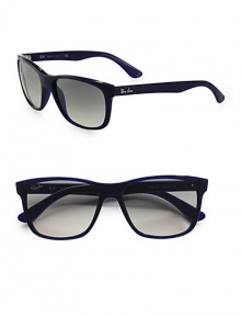 Square top frames with metal rivet accents and signature logo. Available in black with crystal green polar lens.Logo temples100% UV protectionMade in Italy Square top frames with metal rivet accents and signature logo. Available in black with crystal green polar lens.Logo temples100% UV protectionMade in Italy