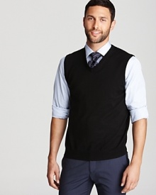 A tried-and-true sweater vest in pure merino wool dignifies your presentation at every venue. A tried-and-true sweater vest in pure merino wool dignifies your presentation at every venue.