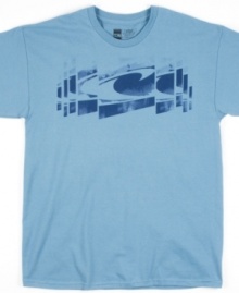 Sport cool surfer style with this classic O'Neil logo tee.