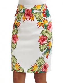 THE LOOKTropical floral printShirred detail along side seams Back zip closure with hook-and-eye closureVented back hemTHE FITAbout 20 from waist to hemTHE MATERIAL97% cotton/3% spandexFully linedCARE & ORIGINDry cleanImportedModel shown is 5'9 (175cm) wearing US size 4. THE LOOKTropical floral printShirred detail along side seams Back zip closure with hook-and-eye closureVented back hemTHE FITAbout 20 from waist to hemTHE MATERIAL97% cotton/3% spandexFully linedCARE & ORIGINDry cleanImportedModel shown is 5'9 (175cm) wearing US size 4.