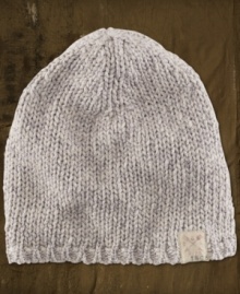 Crafted in a substantial rib knit, this slouchy cotton hat is the perfect finishing touch for easy-goes-it style.