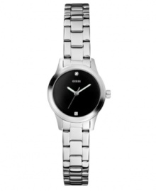 Classic style never disappoints: a chic watch by GUESS. Classic style never disappoints: a chic watch by GUESS.