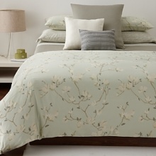 With an all-over textured diamond pattern, this textured Calvin Klein bedskirt adds a rich finishing touch to your bedroom decor. With an all-over textured diamond pattern, this textured Calvin Klein bedskirt adds a rich finishing touch to your bedroom decor.