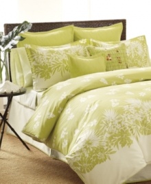 An allover lattice print in lime green adds a refreshing twist to your Tommy Bahama bed. Featuring 230-thread count cotton sateen. An allover lattice print in lime green adds a refreshing twist to your Tommy Bahama bed. Featuring 230-thread count cotton sateen.
