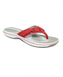 Dive headfirst into beach season with the Seymour Dive flip flops by Clarks! With a charming adjustable buckle closure and quirky ocean-inspired graphic at the insole, the sand beneath your toes is just a step away. Dive headfirst into beach season with the Seymour Dive flip flops by Clarks! With a charming adjustable buckle closure and quirky ocean-inspired graphic at the insole, the sand beneath your toes is just a step away.