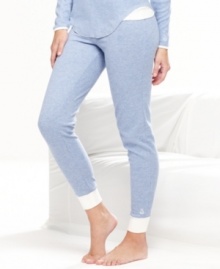 Cuddl Duds' thermal long leggings reinvent the classic extra-soft waffle knit fabric with modernized retro styling. A cozy cotton blend is brushed on both sides for maximum comfort and warmth. Cuddl Duds' thermal long leggings reinvent the classic extra-soft waffle knit fabric with modernized retro styling. A cozy cotton blend is brushed on both sides for maximum comfort and warmth.