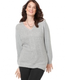 Plus size fashion for a divine look that will make you shine. This long sleeve tunic sweater from Charter Club's collection of plus size clothes is highlighted by a metallic finish.