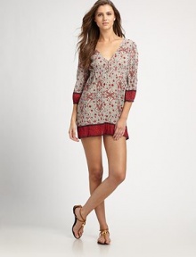 Chic crepe provides the luxe backdrop for this design featuring complementary paisley and floral prints.V-neckKeyhole necklineThree-quarter elasticized sleevesContrasting trimPull-on styleCottonMachine washImported Chic crepe provides the luxe backdrop for this design featuring complementary paisley and floral prints.V-neckKeyhole necklineThree-quarter elasticized sleevesContrasting trimPull-on styleCottonMachine washImported