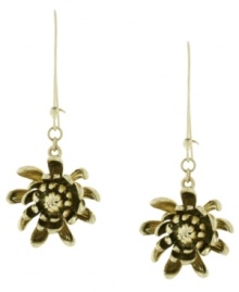 Trendy threader style adds a breezy touch to any look. Jessica Simpson's flower drop earrings are crafted in gold tone mixed metal with intricate, realistic-looking petals. Approximate drop: 2-1/2 inches. Trendy threader style adds a breezy touch to any look. Jessica Simpson's flower drop earrings are crafted in gold tone mixed metal with intricate, realistic-looking petals. Approximate drop: 2-1/2 inches.