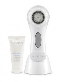 NEW Clarisonic Aria infuses patented sonic cleansing with a harmonic blend of function and form. Sleek, modern, intuitive, Aria sings with 3 speeds, and a real time battery life indicator. Set includes Hi-gloss White Aria, sensitive Brush Head, dual functioning drying stand, USB enabled pLink charger, and 1 oz. Refreshing Gel Cleanser. Please note: USB enabled pLink charger not shown. NEW Clarisonic Aria infuses patented sonic cleansing with a harmonic blend of function and form. Sleek, modern, intuitive, Aria sings with 3 speeds, and a real time battery life indicator. Set includes Hi-gloss White Aria, sensitive Brush Head, dual functioning drying stand, USB enabled pLink charger, and 1 oz. Refreshing Gel Cleanser. Please note: USB enabled pLink charger not shown.